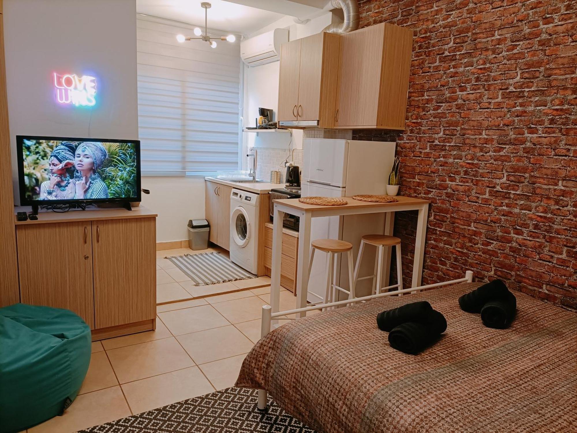 Thess Vibes @ City Center Thessaloníki Ngoại thất bức ảnh